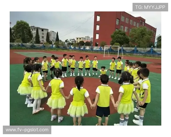 爱玩游戏的我们相聚在一起 游戏与友情共舞的美好时光